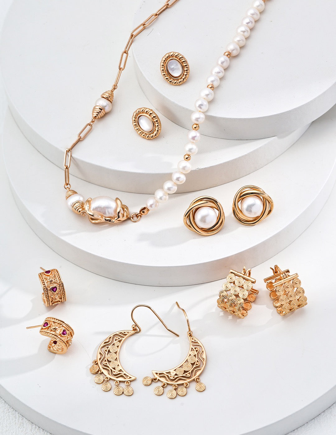 S925 Silver Vintage Crescent Moon Earrings