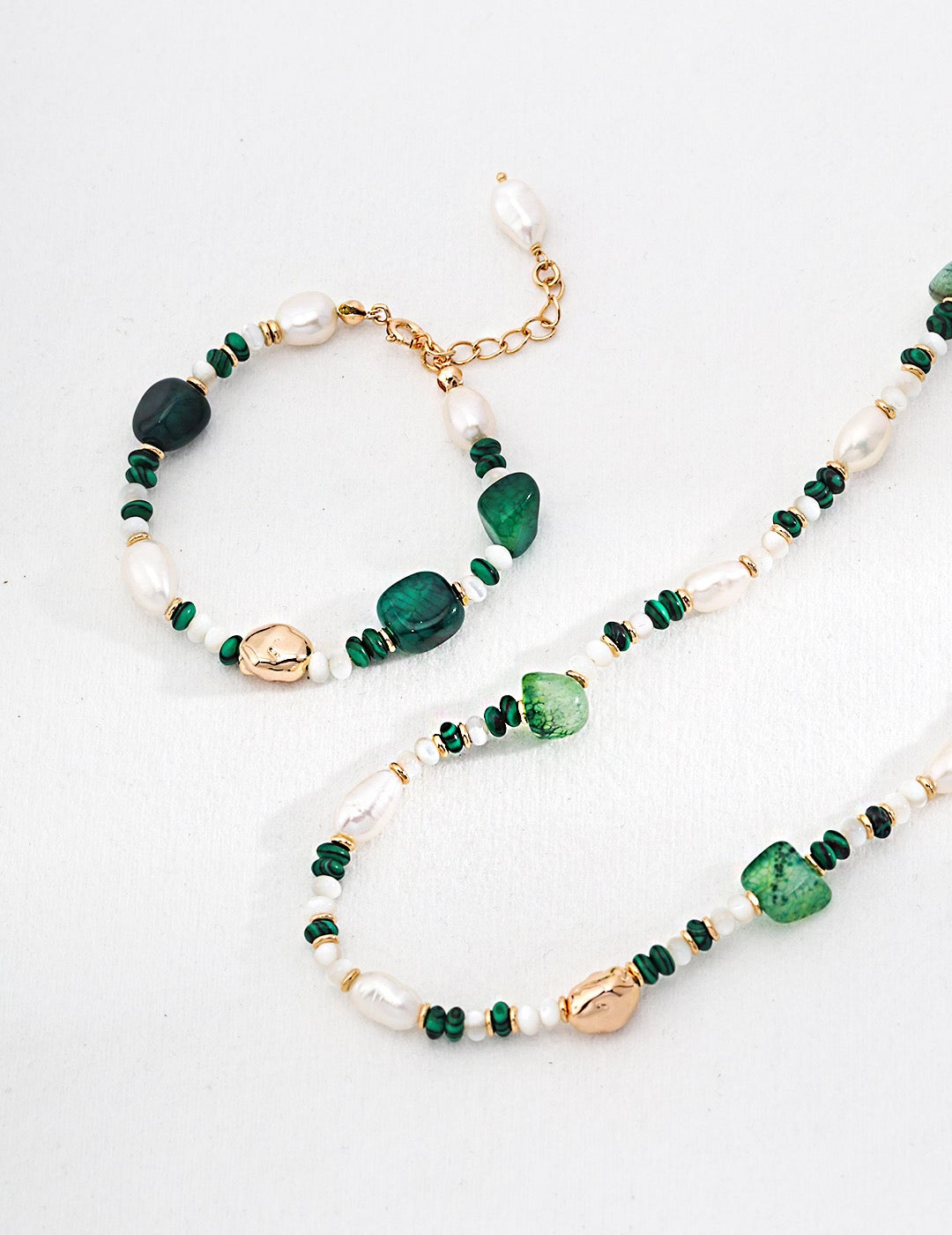 Pearl, Malachite, Green Agate Mother-of-Pearl Necklace