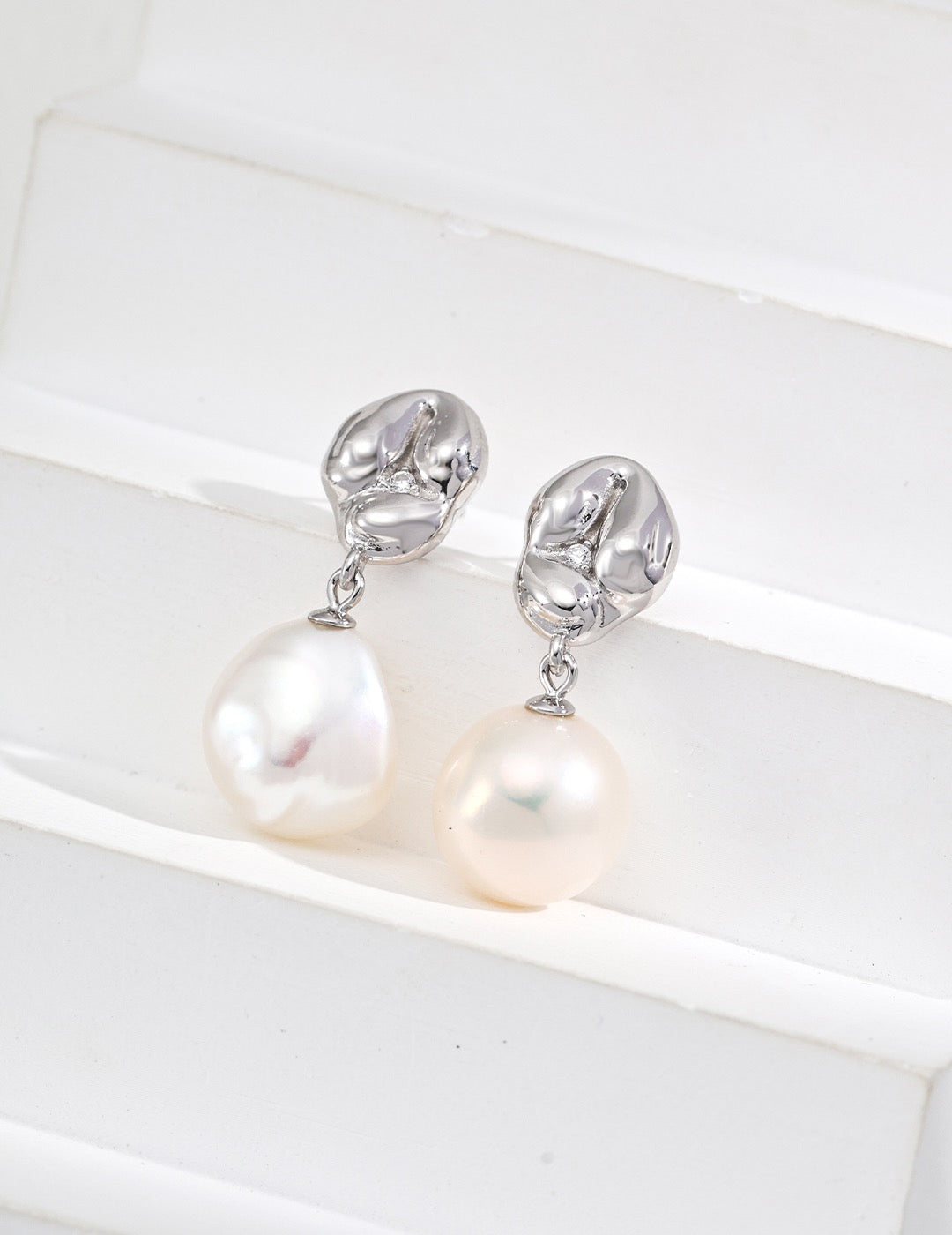 S925 Silver Baroque Pearl Stud Earrings