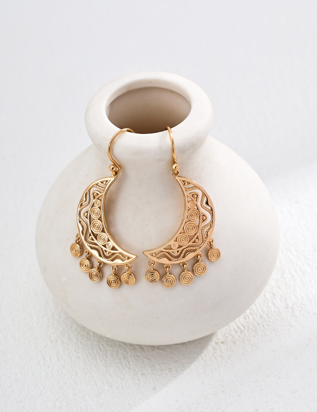 S925 Silver Vintage Crescent Moon Earrings