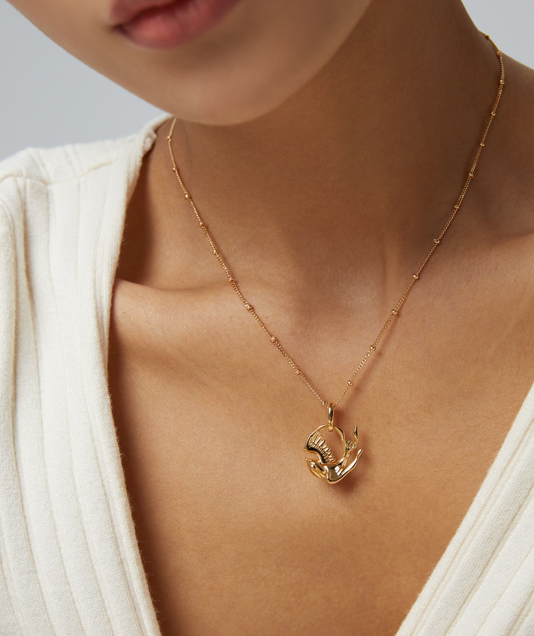 S925 Silver Flying Bird Necklace