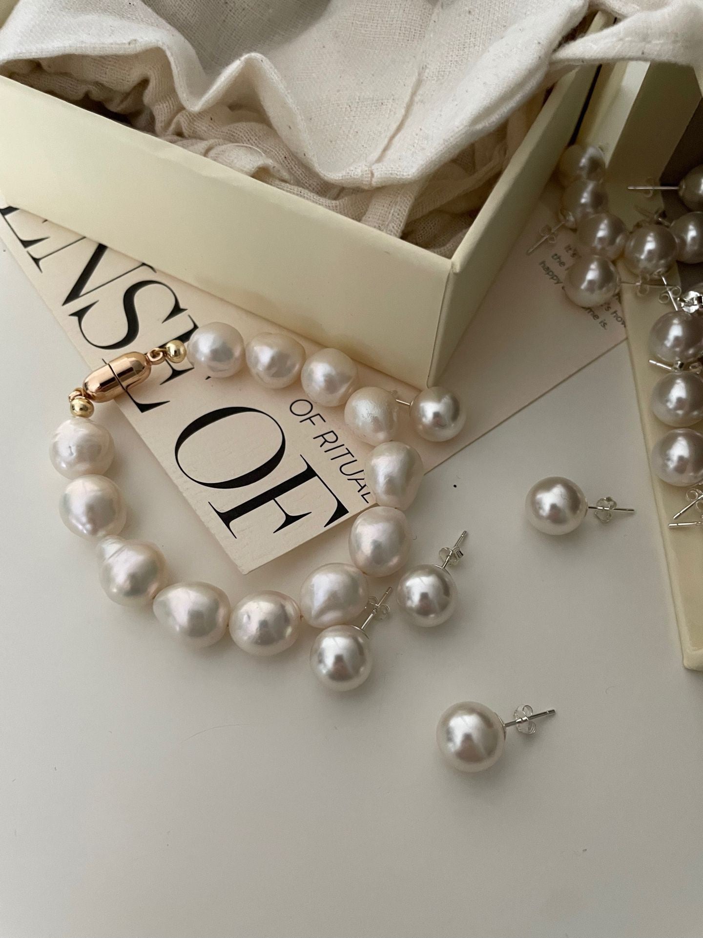 Baroque Pearl Bracelet