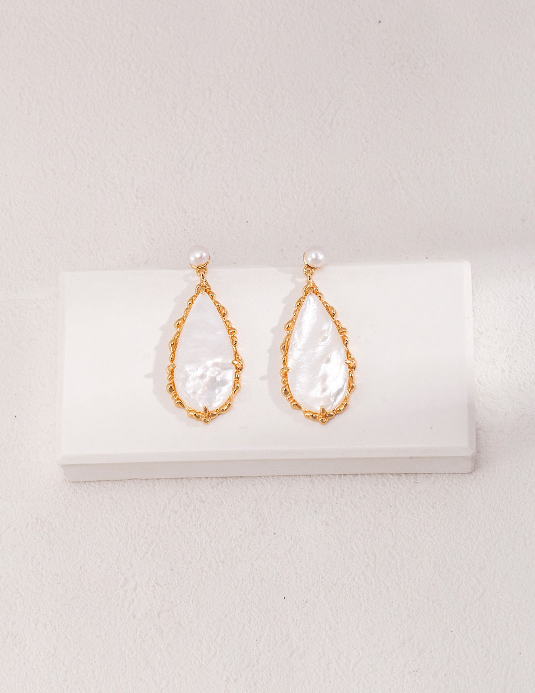 Natural Mother-of Pearl Drop Earrings
