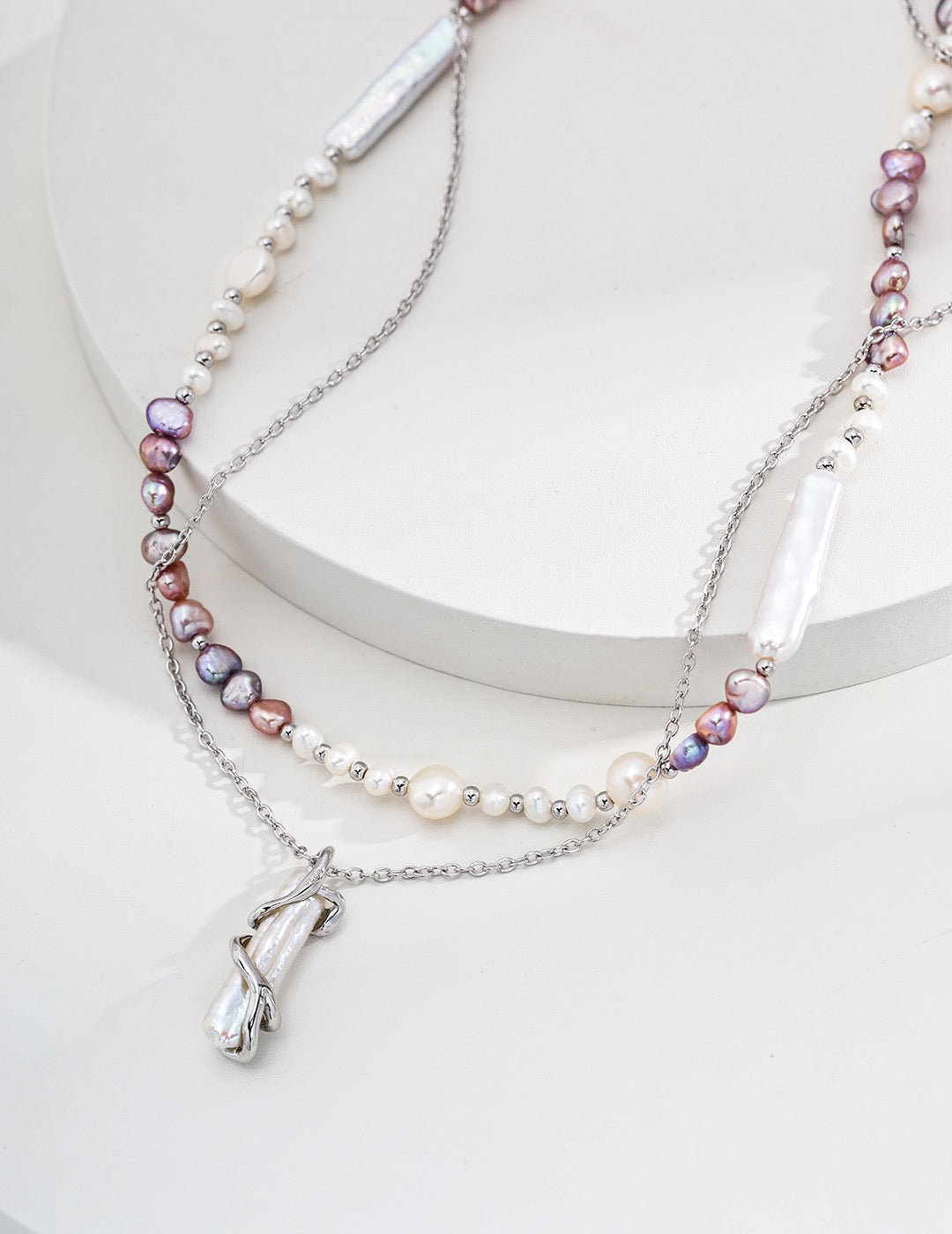 Modern Natural Pearl Necklace
