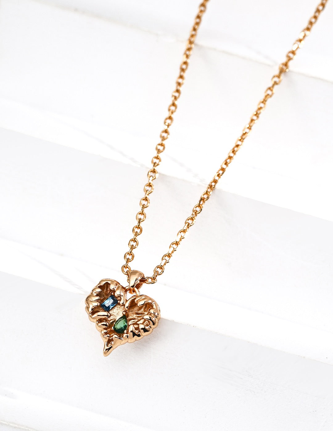 Vintage Heart-Shaped Zircon Pendant Necklace