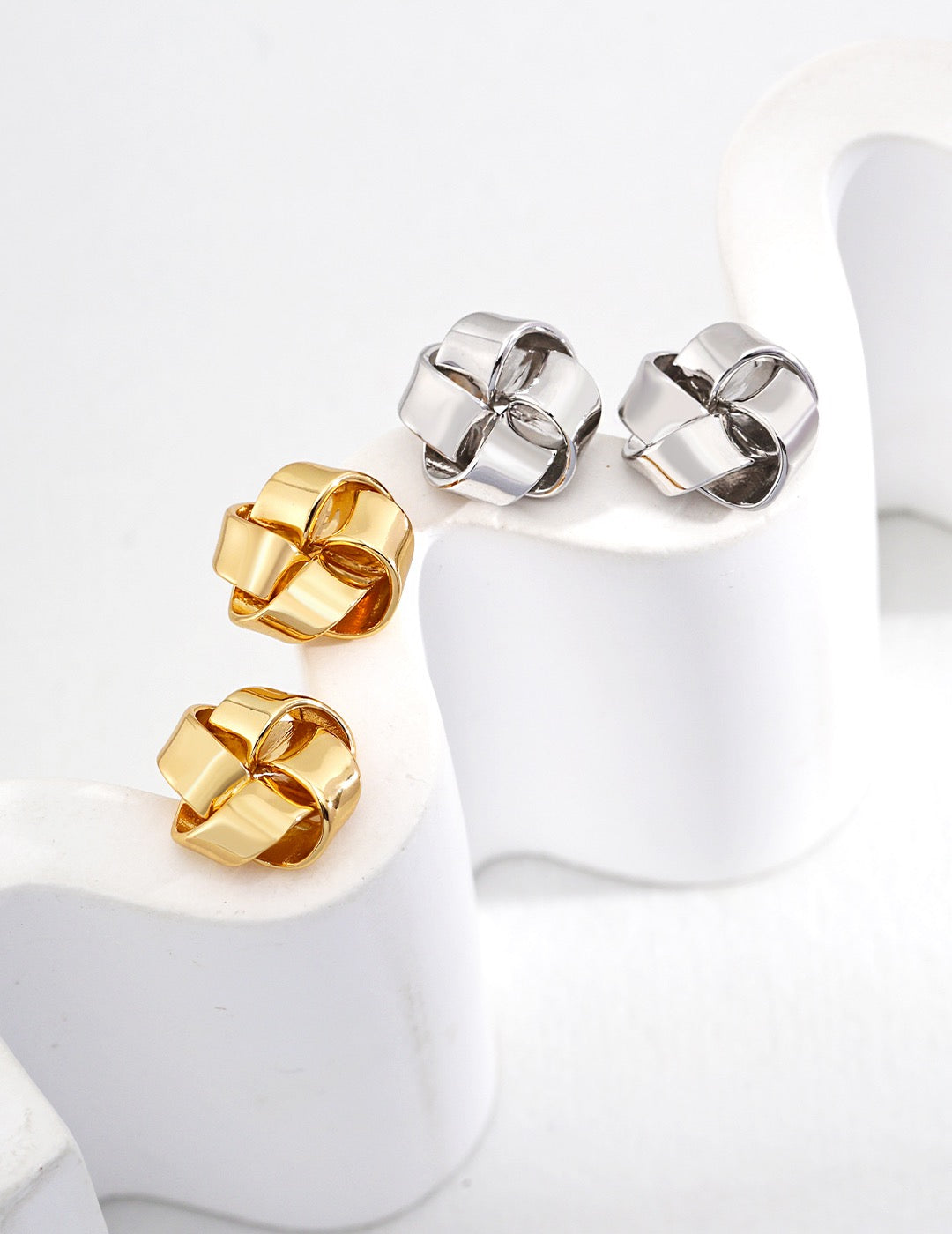 Shining Knot Design S925 Silver Earrings