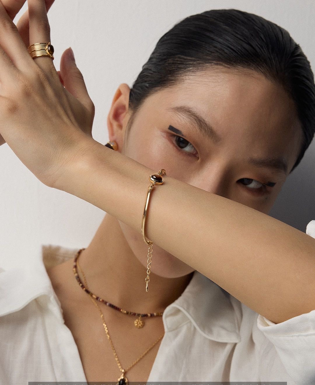 Elegant Natural Lapis Lazuli & Tiger's Eye Bracelet