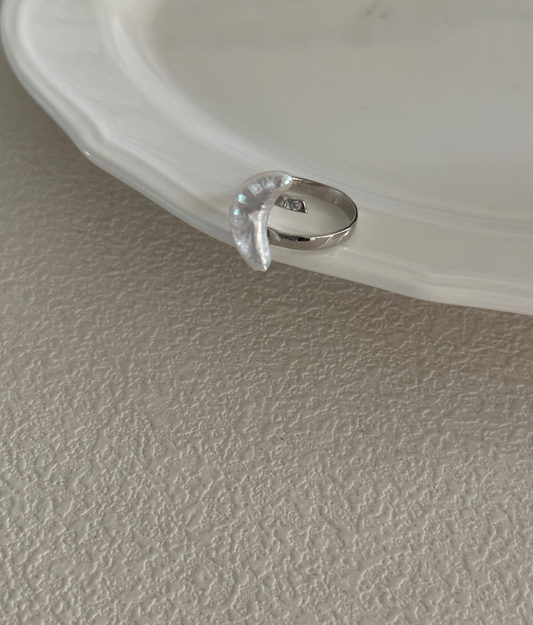 S925&nbsp; Sterling Silver Baroque Moon Ring